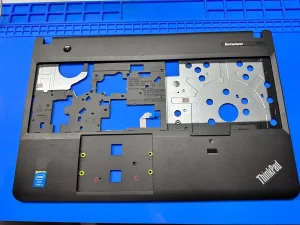 Lenovo E540 palmrest