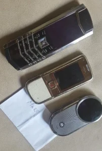 Otkup Nokia 8800 , Vertu , Motorola Aura