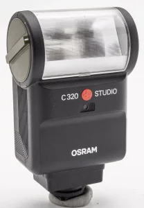 Osram C320 Studio blic sa vrućim kontaktom