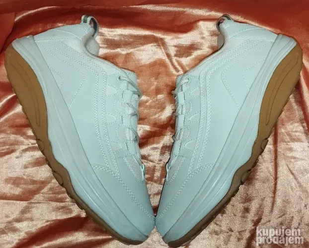 SNIŽENO! "WALKX" SHAPE-UPS patike br. 42