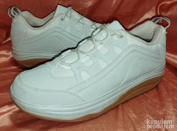 SNIŽENO! "WALKX" SHAPE-UPS patike br. 42