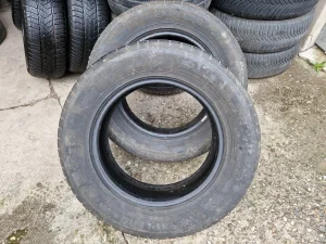 Dve dobre zimske gume 18 ke PETLAS 265-60/18 Dot 4416 sa oko