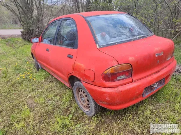 1999 Mazda 121 1.3