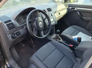 Enterijer za Volkswagen Touran (2003-2010)