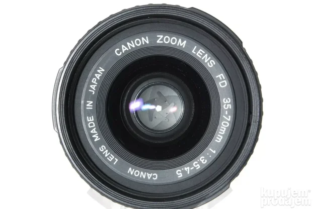 Canon T50 + Canon FD 3,5-4,5/35-70mm sa Kodak baterijama