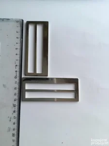 Metalne šnale za mantile