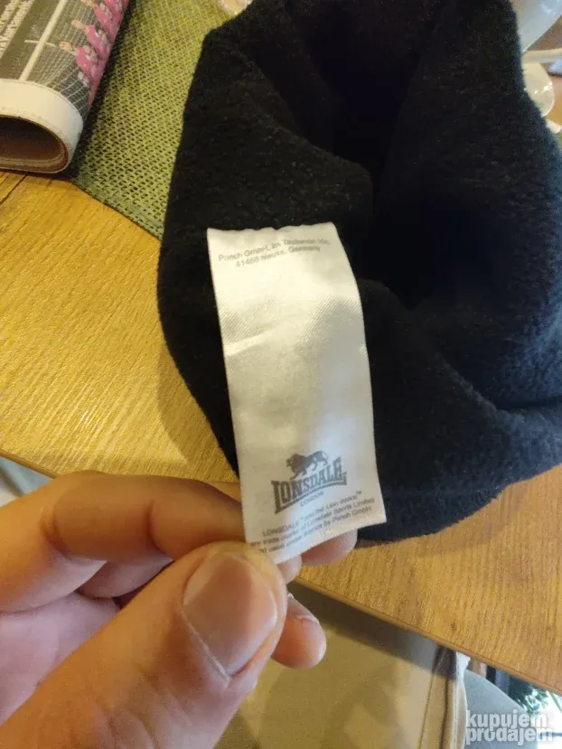 LONSDALE LONDON zimska kapa/Original!