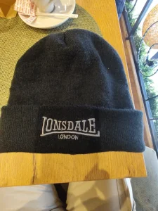 LONSDALE LONDON zimska kapa/Original!