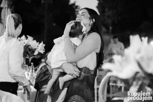 Fotografisanje svih vrsta dogadjaja (vencanja, krstenja)