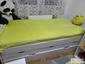 Dečiji krevet za dvoje na izvlacenje