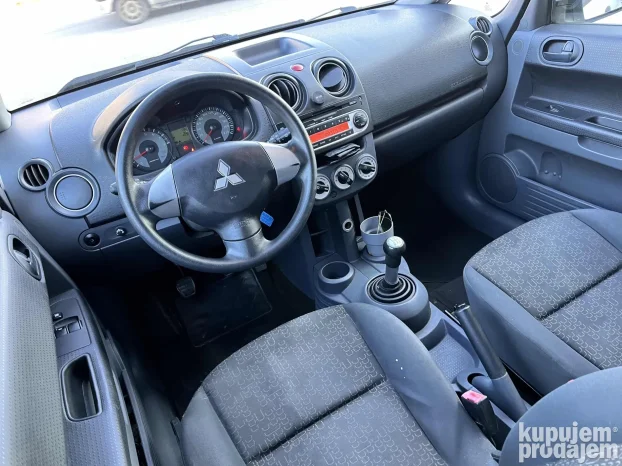 2009 Mitsubishi Colt 1.3i