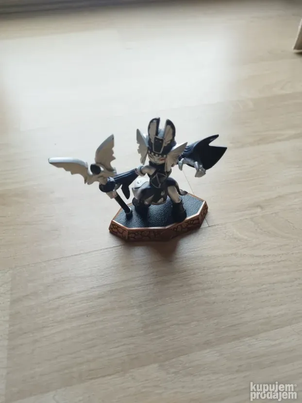 Golden Queen Black SKYLANDERS Imaginators