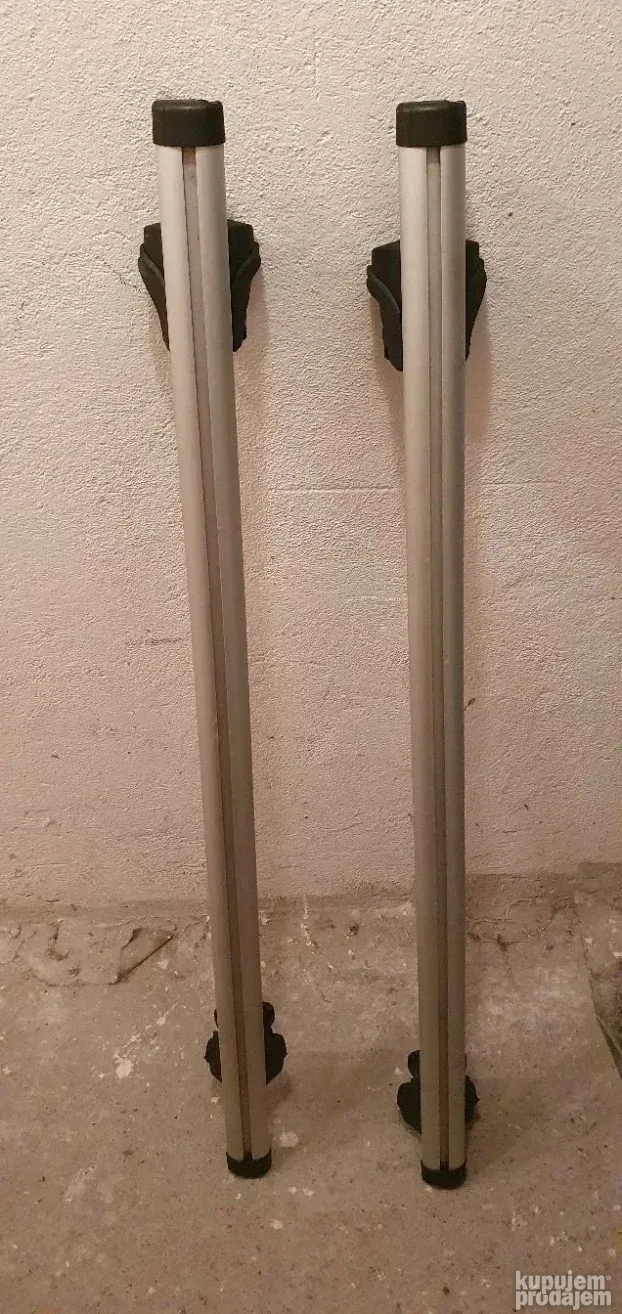 Thule krovni nosac sa sapom