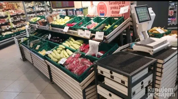 Polica za voće