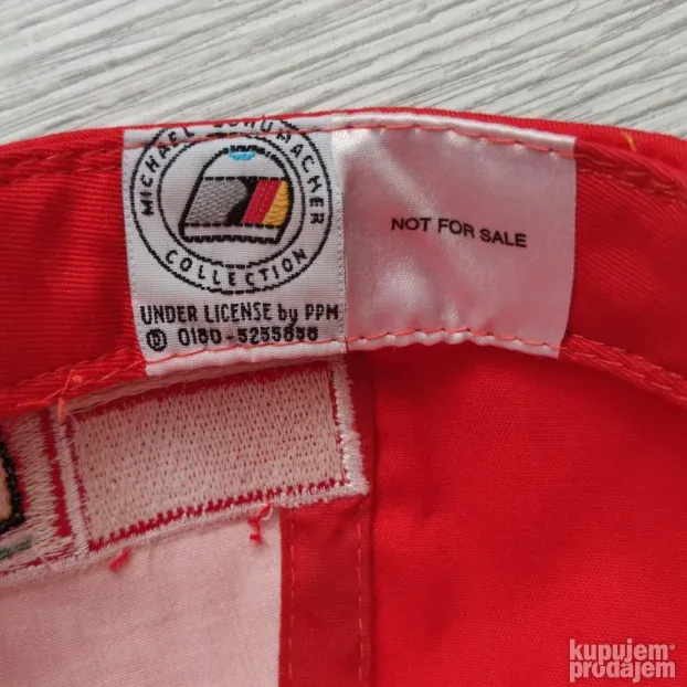 Michael Schumacher DEKRA vintage kačket FERRARI