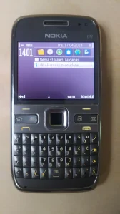 Nokia E72