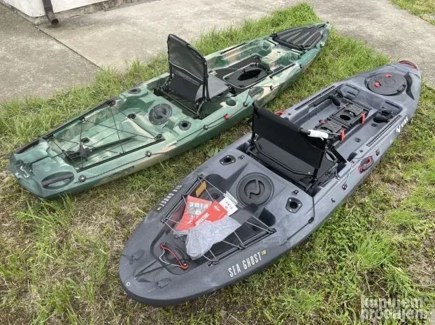 Kajak Tamiš Angler 3.75m - PEDALE