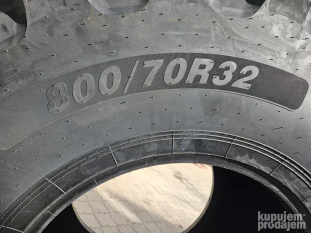 800/70 R32 Ling Long