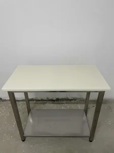 Sto za pandlovanje / sto za secenje mesa / Mesarski sto