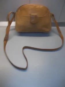 KOŽNA POSLOVNA 25,5x18x10cm uniseks torba, pedeluša iz Nemač