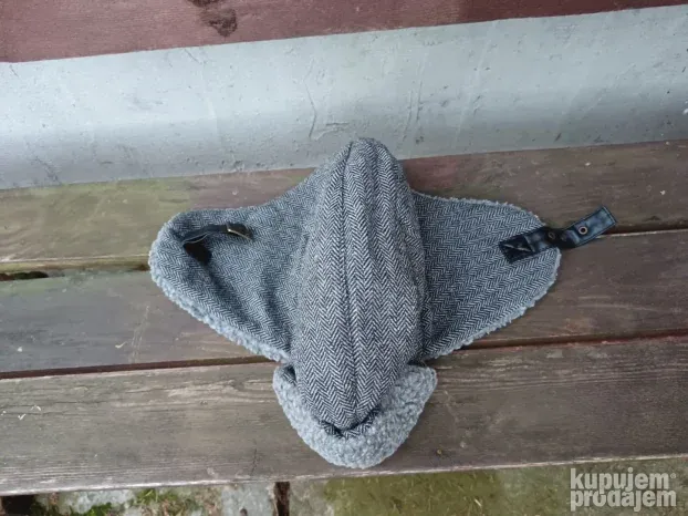 Ritter jeanas zimska kapa