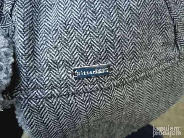 Ritter jeanas zimska kapa