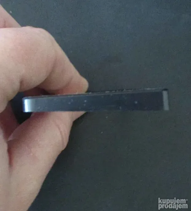 Dimarzio Original plastika za neck magnet Black