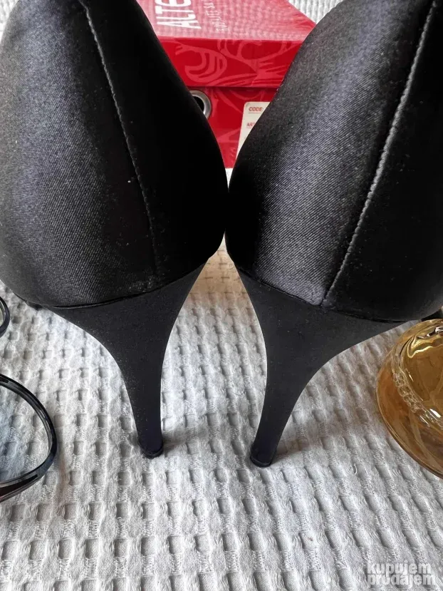 ALTER elegantne satenske cipele stikle 41 KAO NOVE