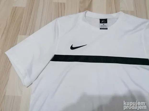 8141 - NIKE DRI FIT Majica XL Org TOP Kao NOVA