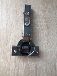 Blum Blumotion 110' Onix CRNA-okov za namestaj