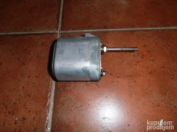 motor 12 v