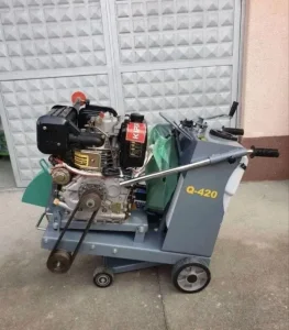 Masina za secenje Asfalta 14ks