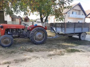 KUPUJEM TRAKTORE sa polj masine I Berace