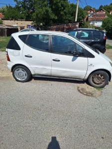 Mercedes A 140