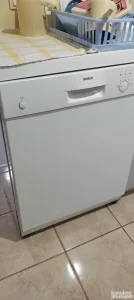 Masina za sudove BOSCH