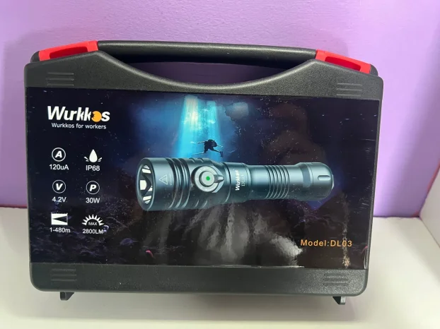Wurkkos DL03 Ronilacka LED baterijska lampa sa laserom