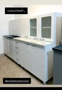 Kuhinje batajnica-beograd od 300e do 370e 2m