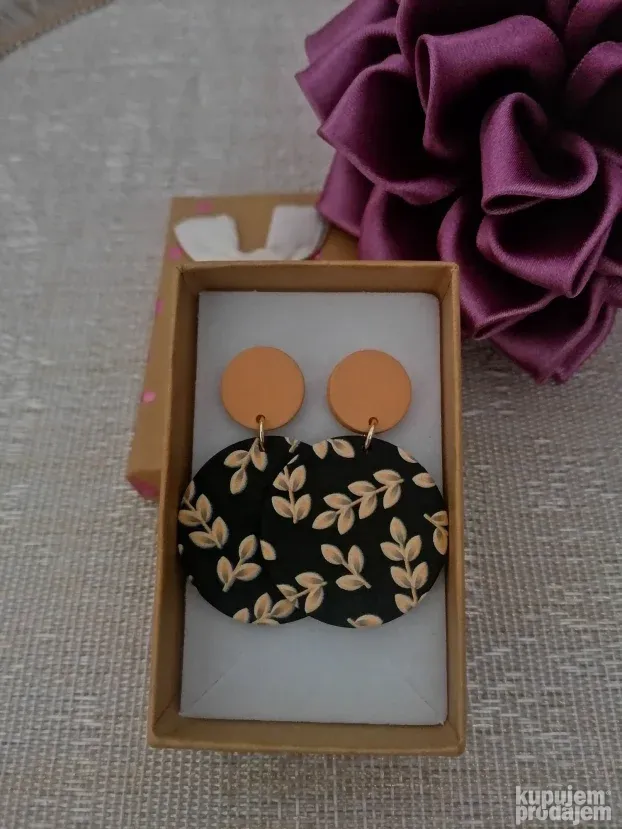 Akcija-Mindjuse u retro stilu