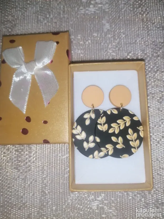 Akcija-Mindjuse u retro stilu