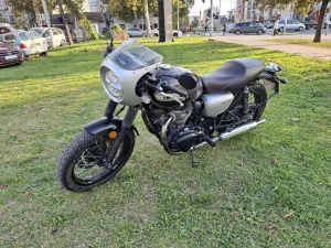 KAWASAKI W800 cafe