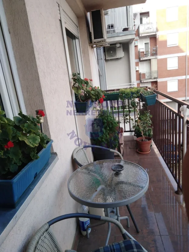 Nova Detelinara, 3.0 trosoban, 63 m²