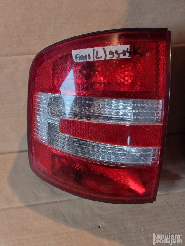 Skoda fabia levi i desni od 99 do 2006