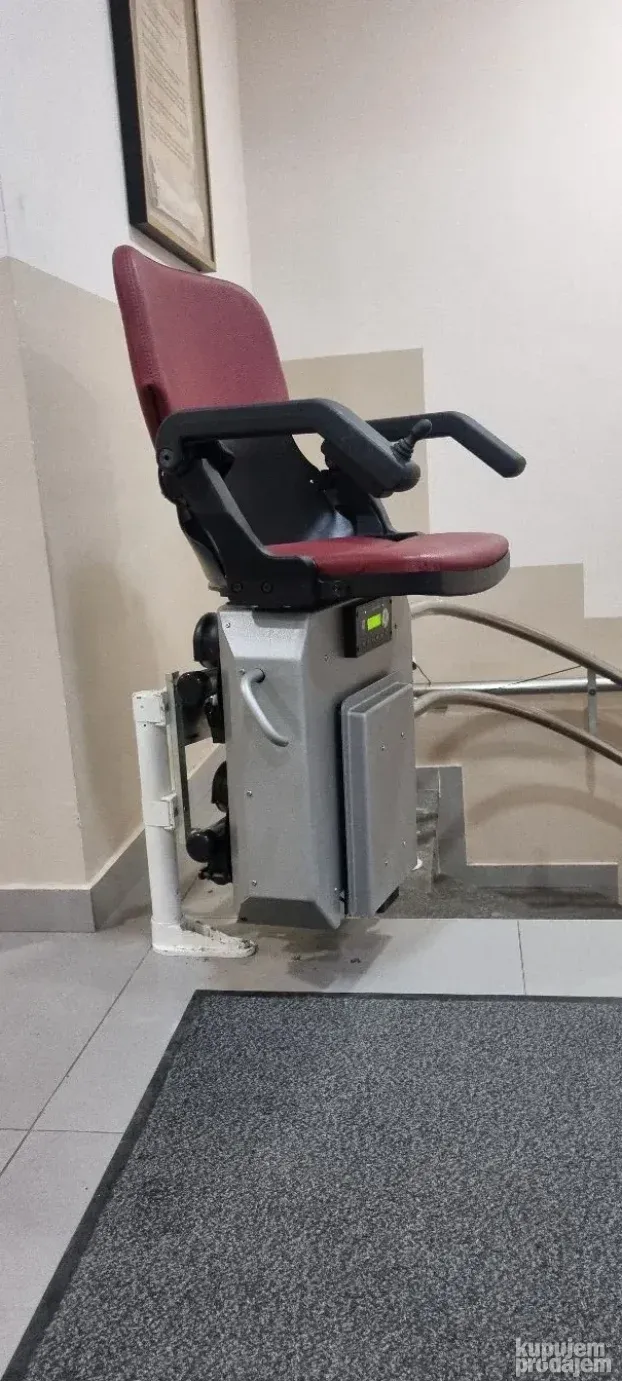 Lift Stolica