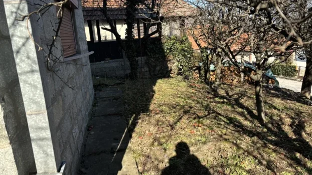 Gornji Milanovac, Rudnik, trosobna, 65 m²