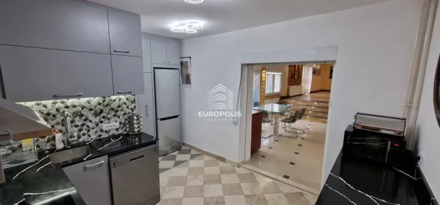 Žarkovo, 5+ petosobna, 225 m²