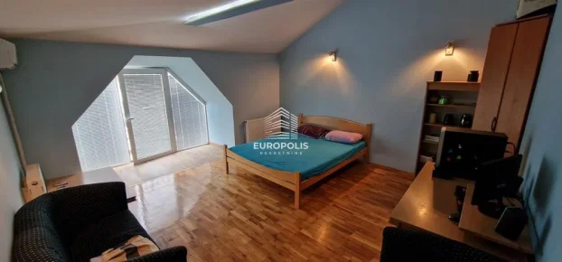 Žarkovo, 5+ petosobna, 225 m²