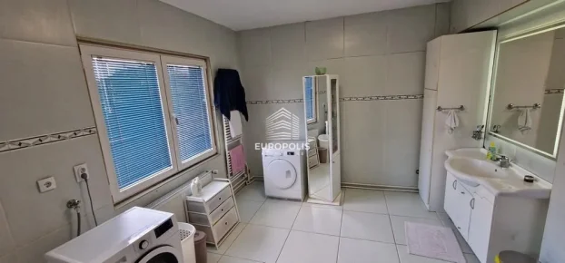 Žarkovo, 5+ petosobna, 225 m²