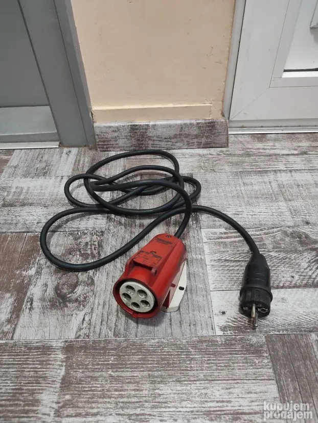 Multifunkcionalni električni tester MetarTester 5
