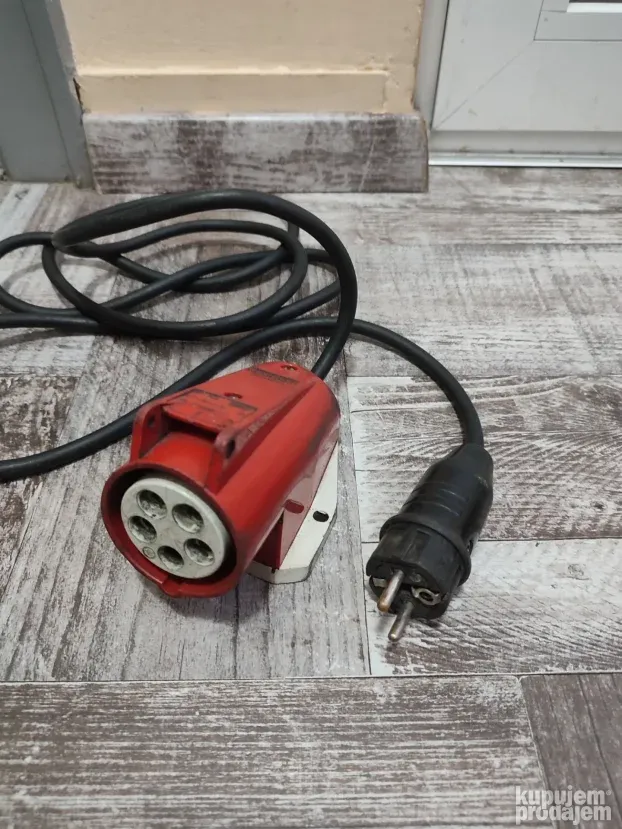 Multifunkcionalni električni tester MetarTester 5
