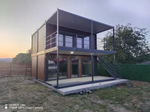 Kontejneri lux